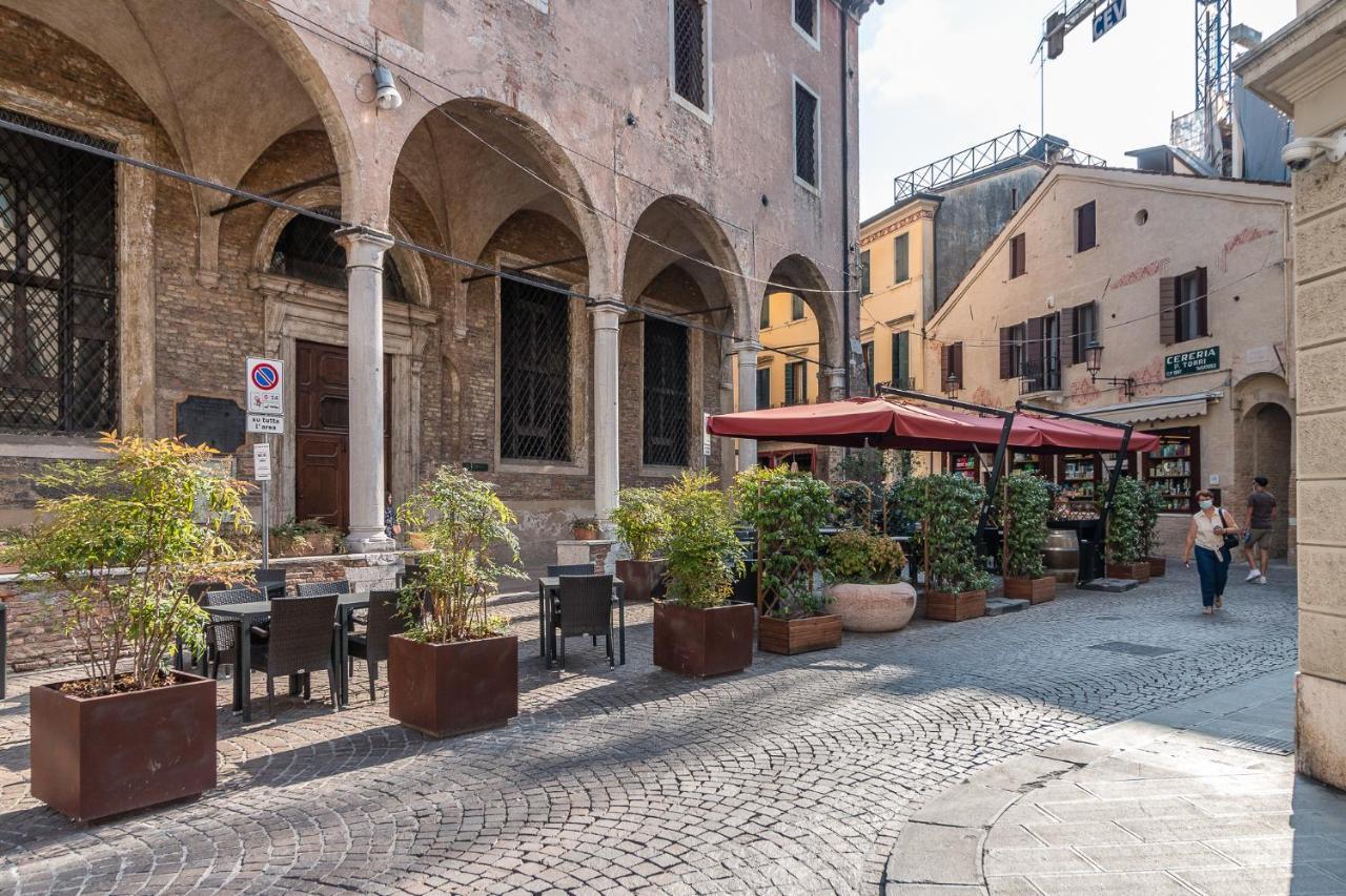 Grey House In The Heart Of @Treviso Apartment Exterior photo